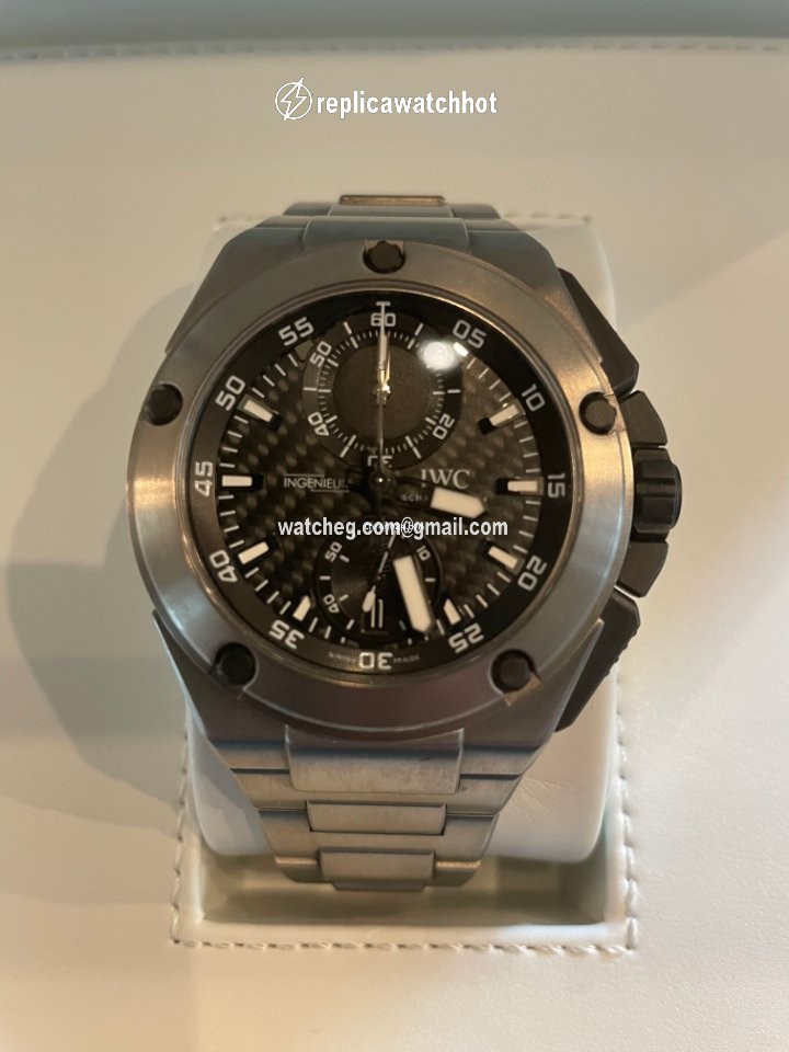 IWC Ingenieur Chronograph Mens watch Unisex Automatic Titanium IW379602