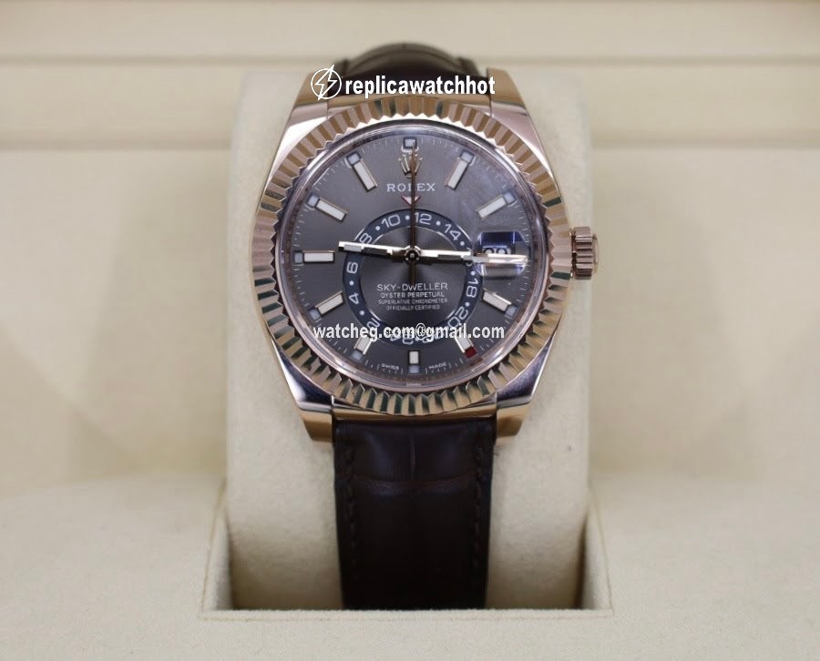 Rolex Sky-Dweller Mens watch Unisex Rose gold Automatic 326135-0007