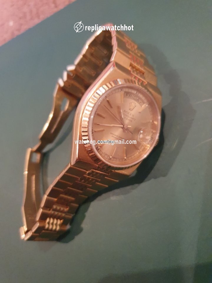 Rolex Day-Date Oysterquartz Mens watch Unisex Yellow gold Quartz 19038