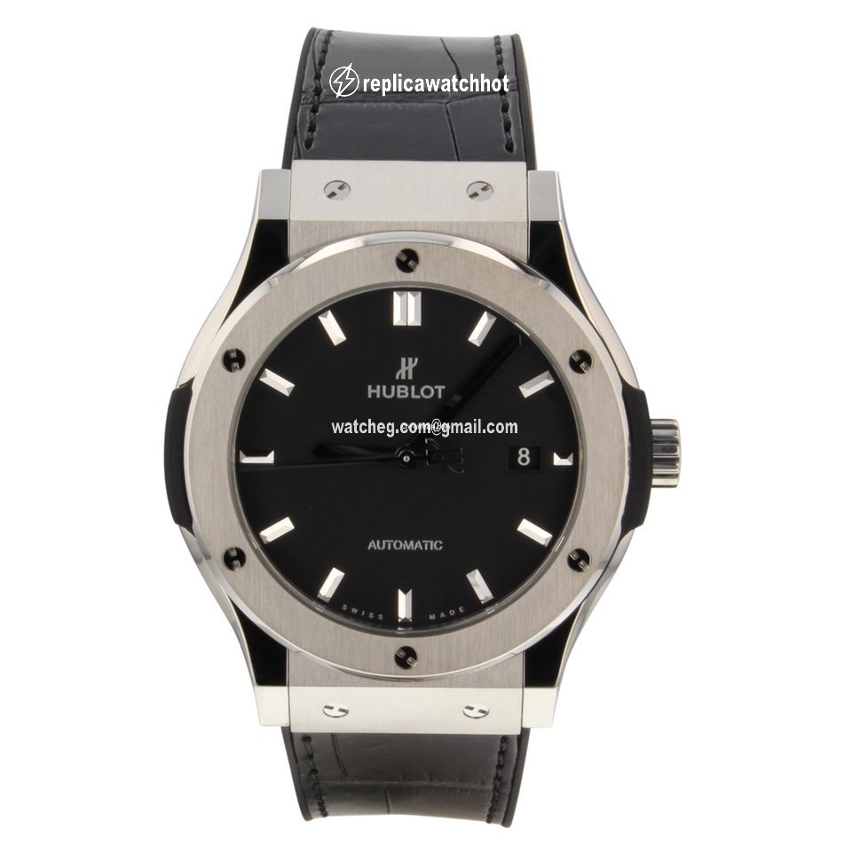 Hublot Classic Fusion 45, 42, 38, 33 mm Mens watch Unisex Automatic Titanium 542NX1171LR