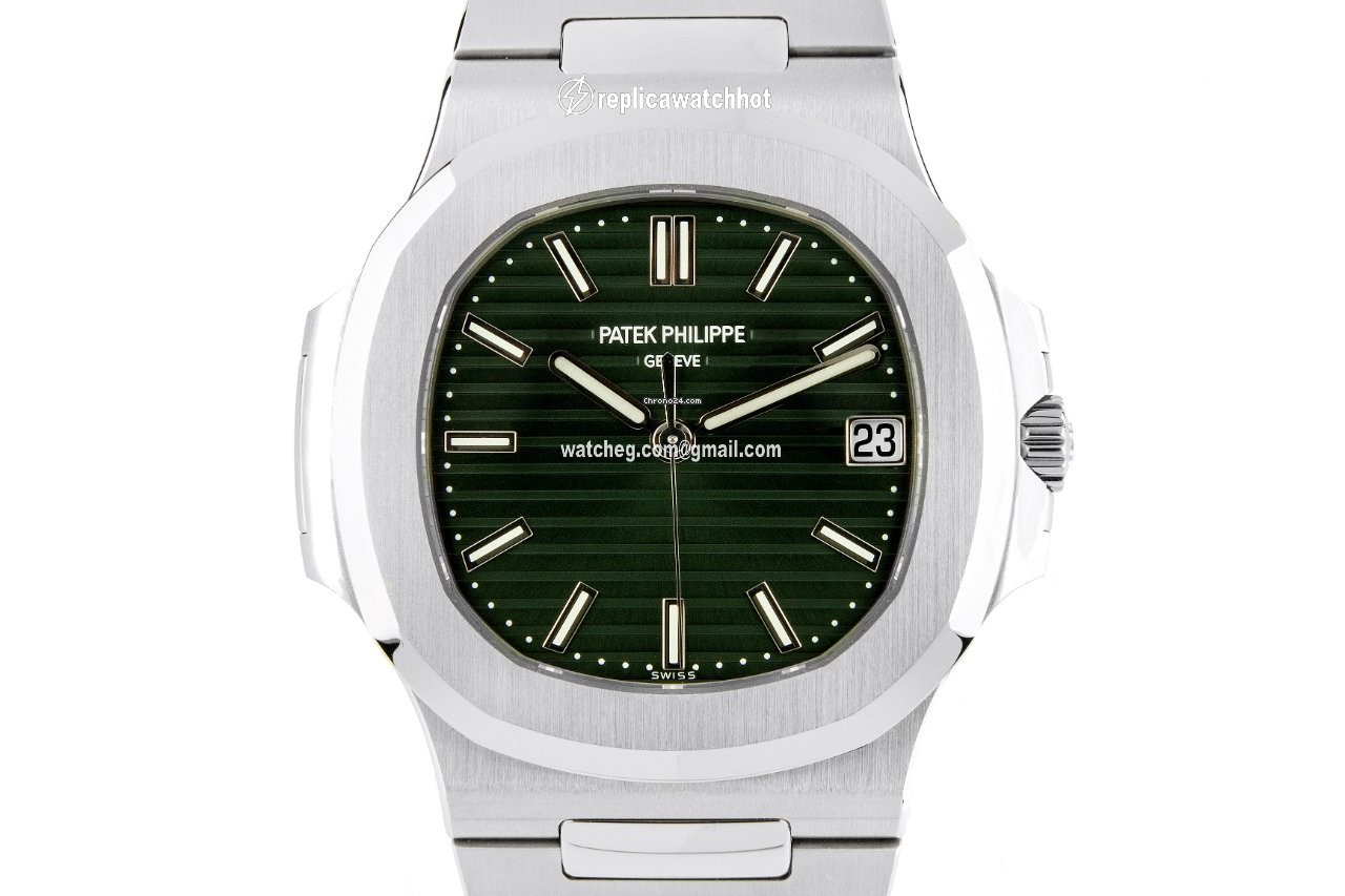 Patek Philippe Nautilus Mens watch Unisex Automatic Steel 5711 1A-014