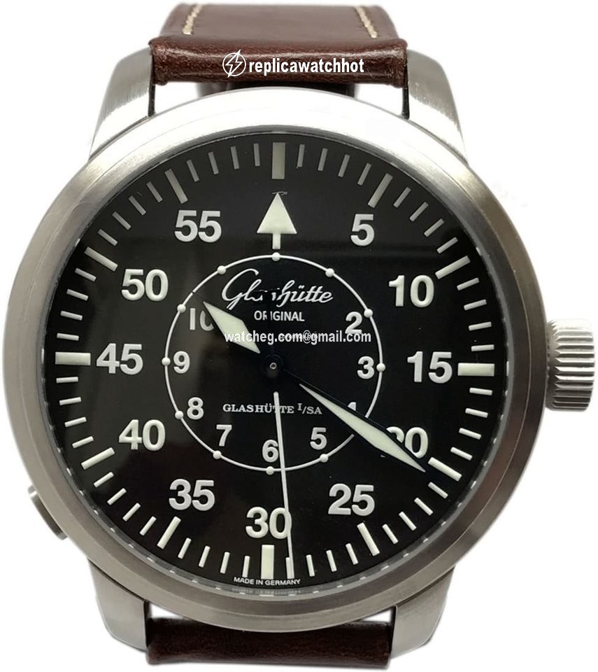Glashtte Original Senator Navigator Automatic Mens watch Unisex Automatic Steel 100-09-07-05-04