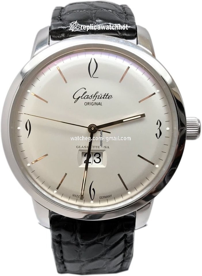 Glashtte Original Sixties Panorama Date Mens watch Unisex Automatic Steel 39-47-01-02-04