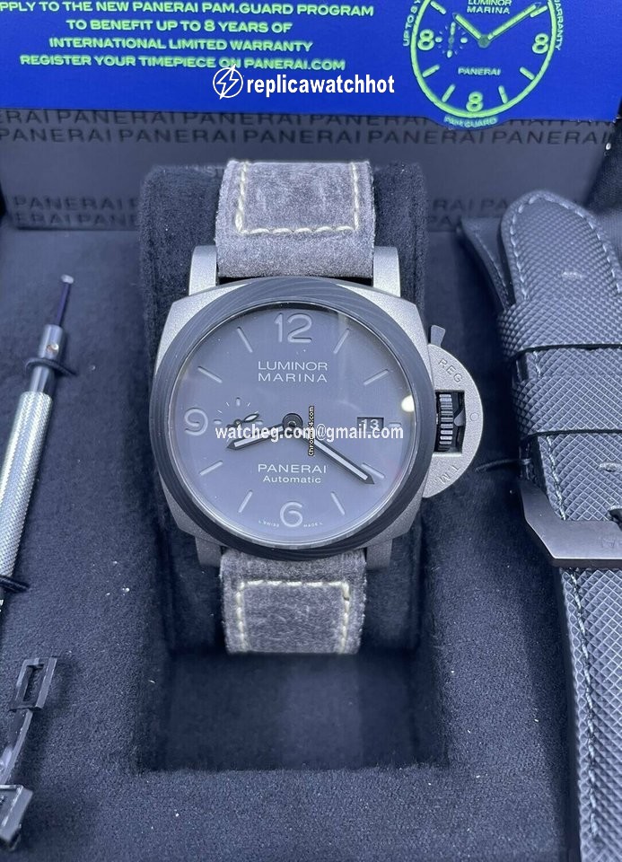 Panerai Mens watch Unisex Automatic Titanium PAM01662