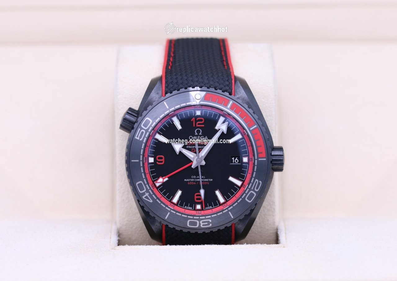 Omega Seamaster Planet Ocean Mens watch Unisex Automatic Ceramic 215.92.46.22.01.003