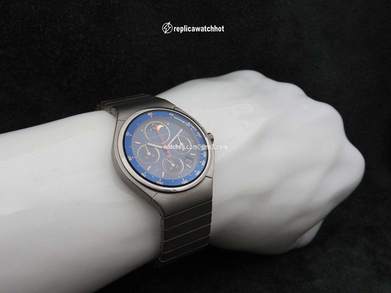 IWC Porsche Design Mens watch Unisex Quartz Titanium IW3742