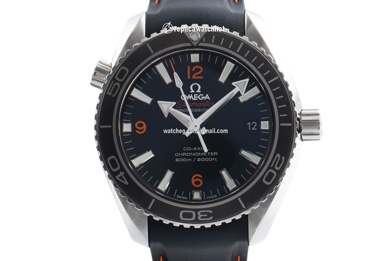 Omega Seamaster Planet Ocean Mens watch Unisex Automatic Steel 232.32.42.21.01.005