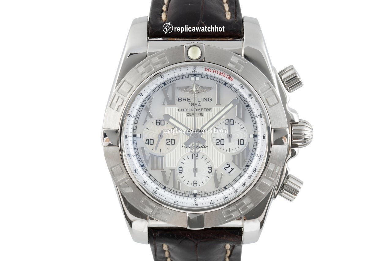 Breitling Chronomat 44 Mens watch Unisex Automatic Steel AB011012 A690