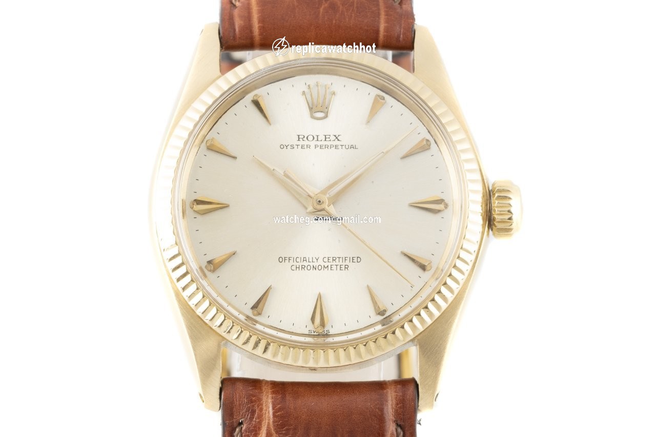 Rolex Oyster Perpetual 31 Womens watch Yellow gold Automatic 6551