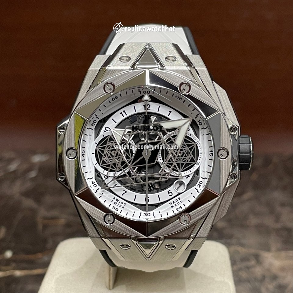 Hublot Big Bang Sang Bleu Mens watch Unisex Titanium 418.NX.2001.RX.MXM20