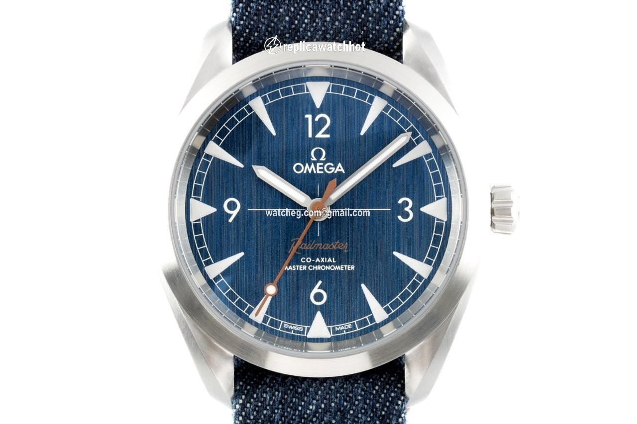 Omega Seamaster Railmaster Mens watch Unisex Automatic Steel 220.10.40.20.03.001