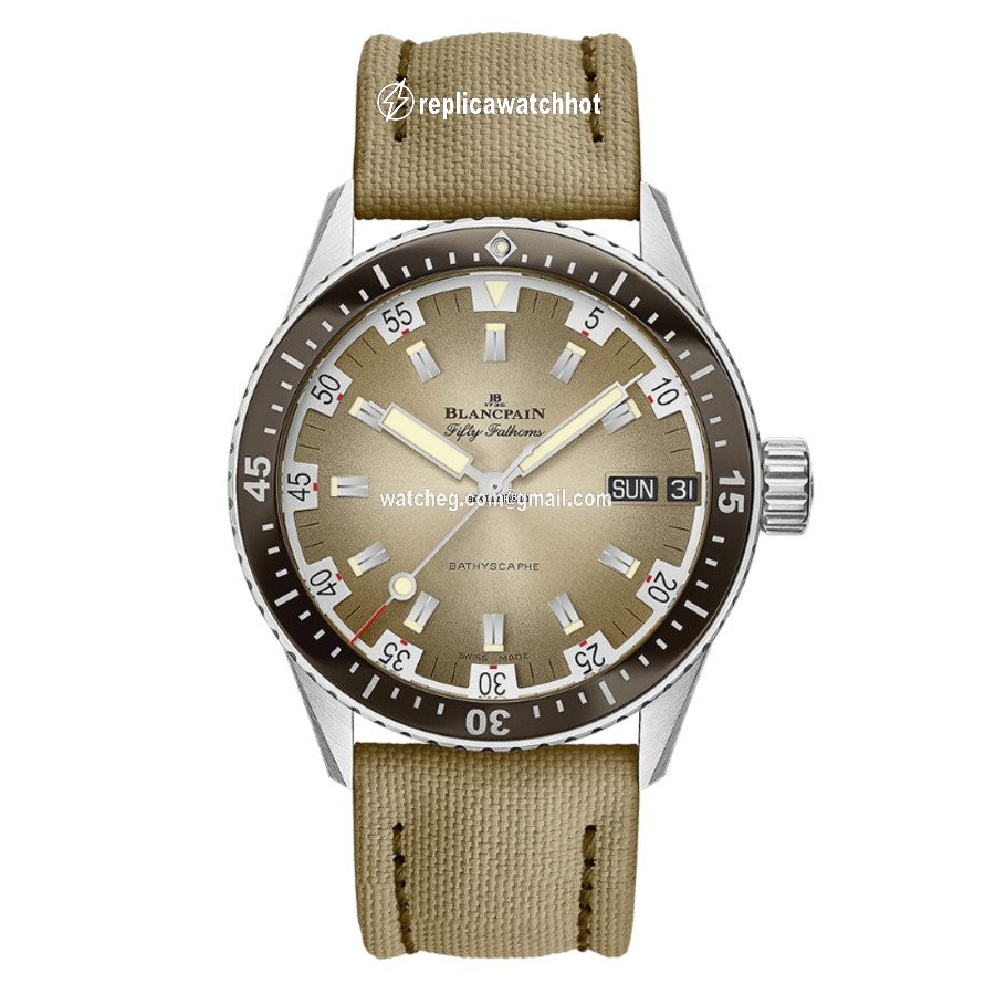 Blancpain Fifty Fathoms Bathyscaphe Mens watch Unisex Automatic Steel 5052-1146-52E
