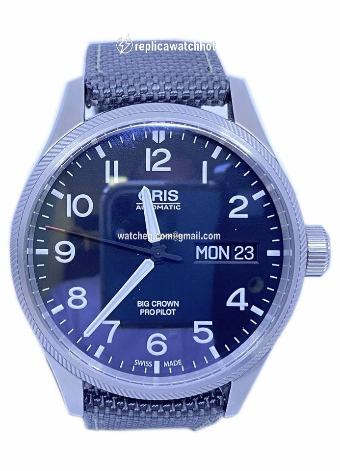 Oris Big Crown ProPilot Day Date Mens watch Unisex Automatic Steel 01-752-7698-4164-07-5-22-17FC