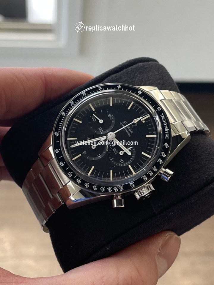 Omega Speedmaster Professional Moonwatch Mens watch Unisex Manual winding Steel 311.30.40.30.01.001