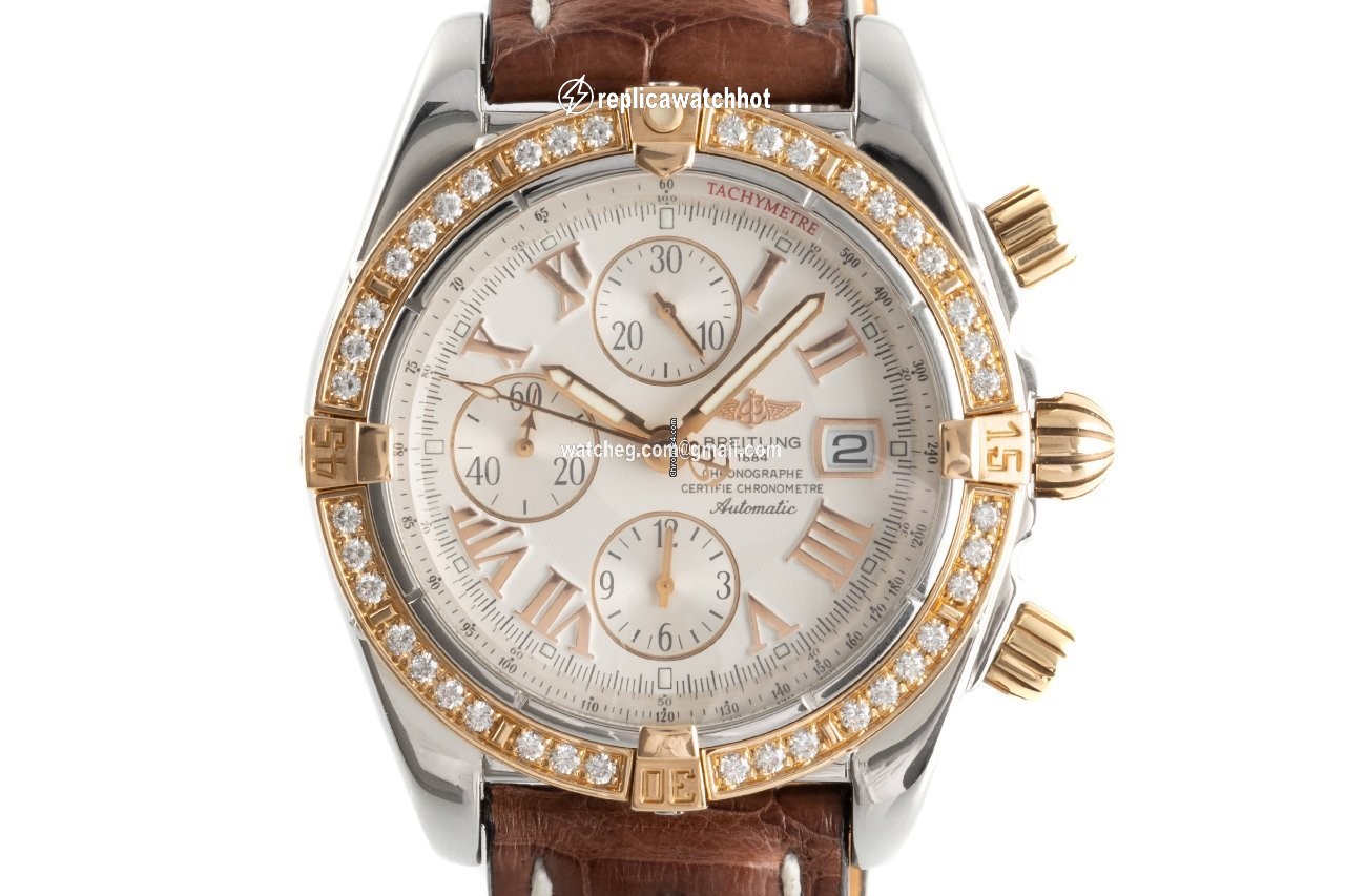 Breitling Chronomat Evolution Mens watch Unisex Automatic Gold Steel C13356