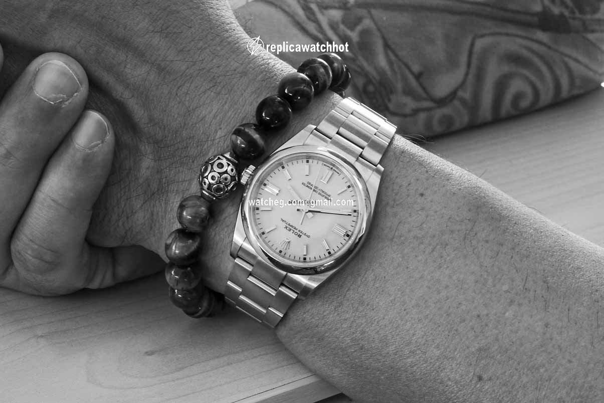 Rolex Oyster Perpetual 36 Mens watch Unisex Steel Automatic 126000-0006