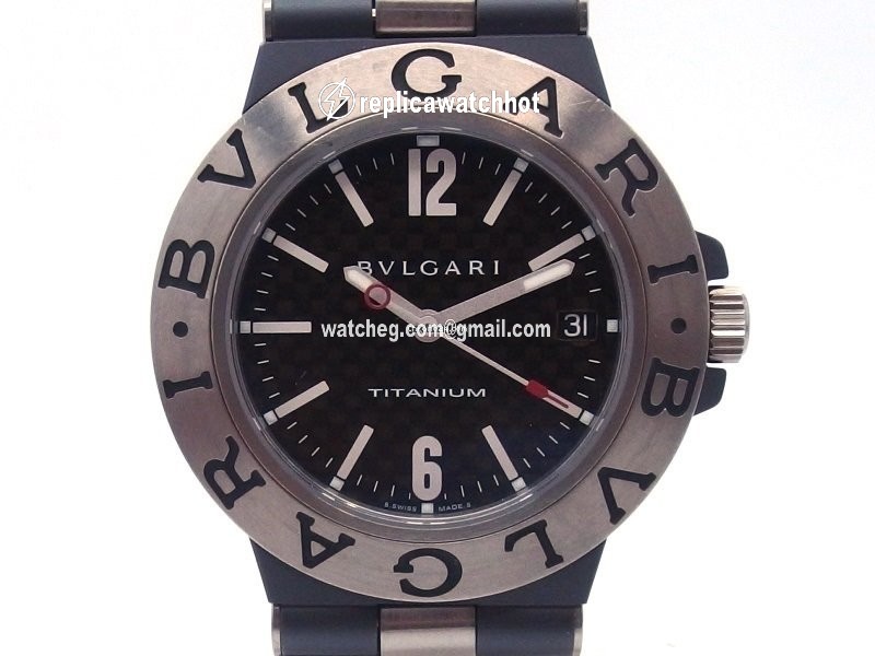 Bulgari Diagono Mens watch Unisex Automatic Titanium TI38TA
