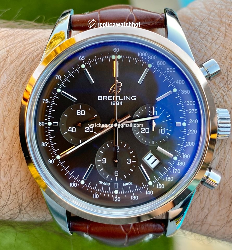 Breitling Transocean Chronograph Mens watch Unisex Automatic Steel UB015212 Q594