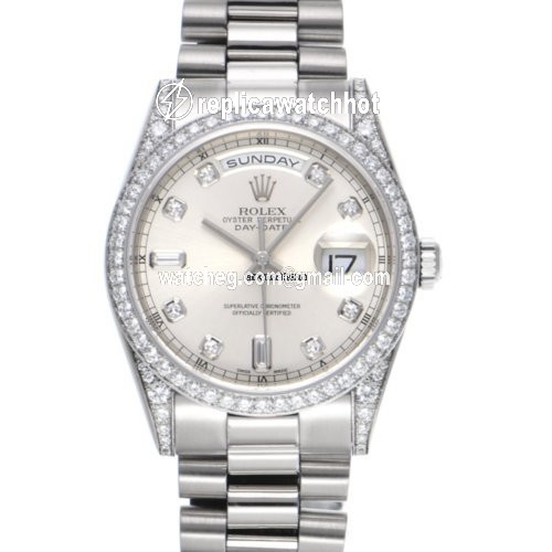 Rolex Day-Date 36 White gold Automatic 118389A
