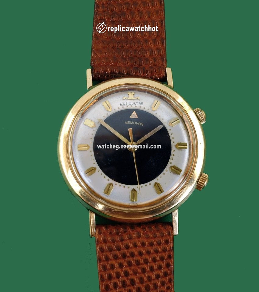 Jaeger-LeCoultre Mens watch Unisex Manual winding Yellow gold Jaeger Le Coultre MEMOVOX Alarm Watch