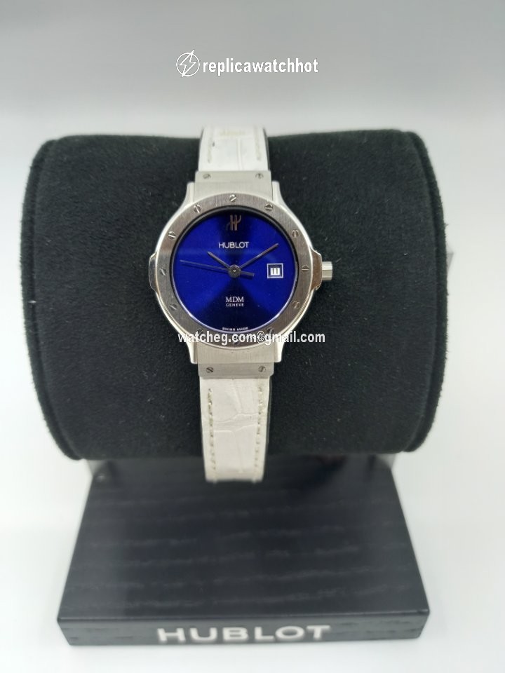 Hublot Classic Womens watch Quartz Steel 1395.700E.1