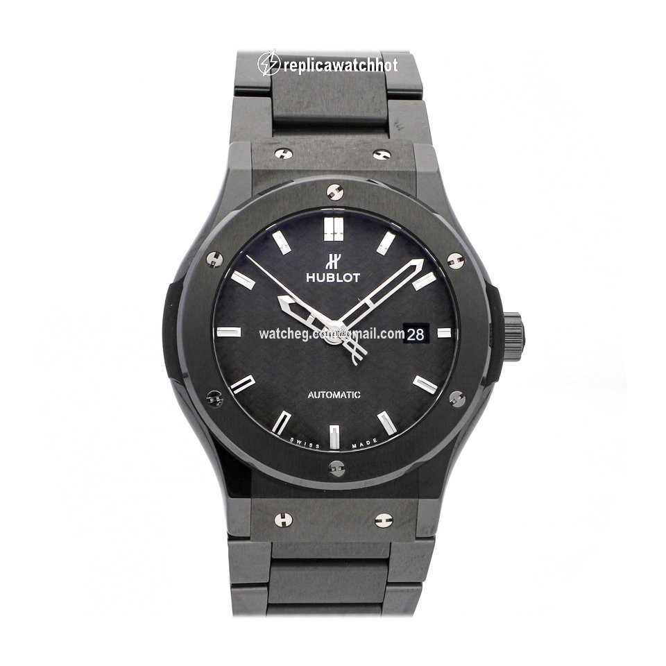 Hublot Classic Fusion 45, 42, 38, 33 mm Mens watch Unisex Automatic Ceramic 542.CM.1770.CM