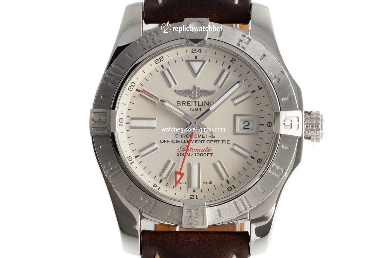 Breitling Avenger II GMT Mens watch Unisex Automatic Steel A3239011 G778