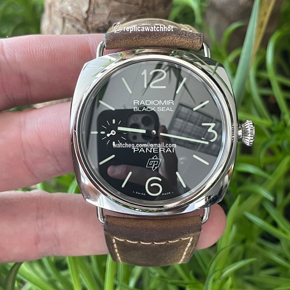 Panerai Radiomir Black Seal Mens watch Unisex Manual winding Steel PAM 00380