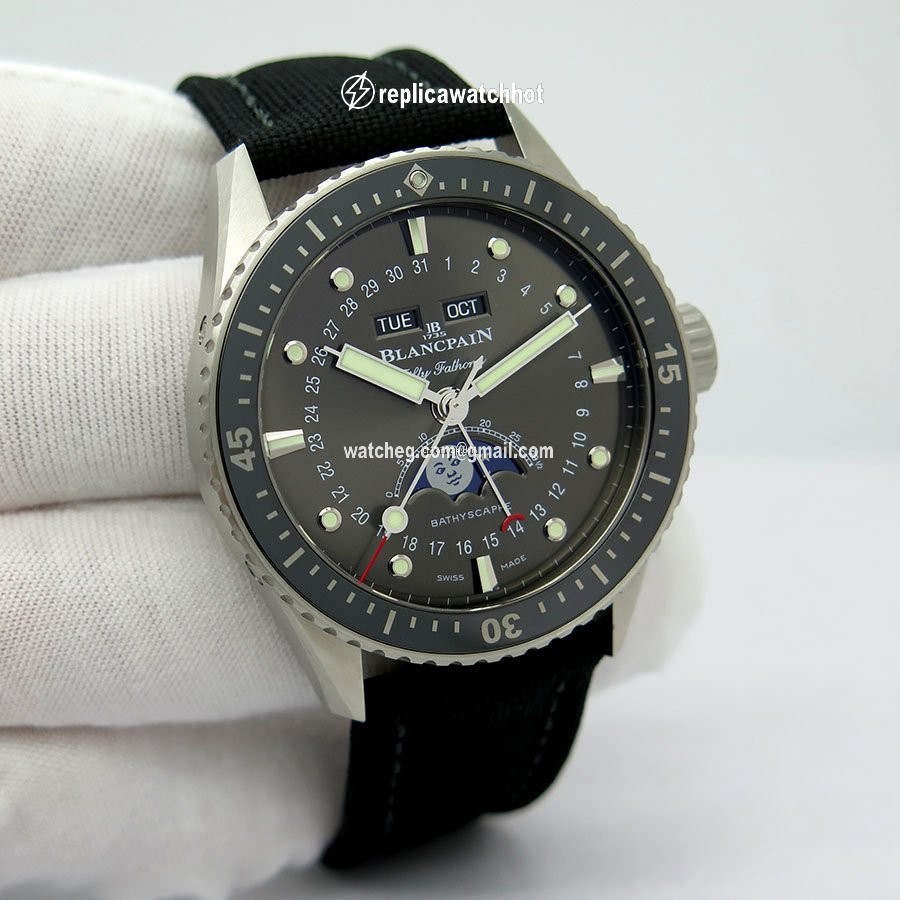 Blancpain Fifty Fathoms Bathyscaphe Mens watch Unisex Automatic Steel 5054 1110 B52A