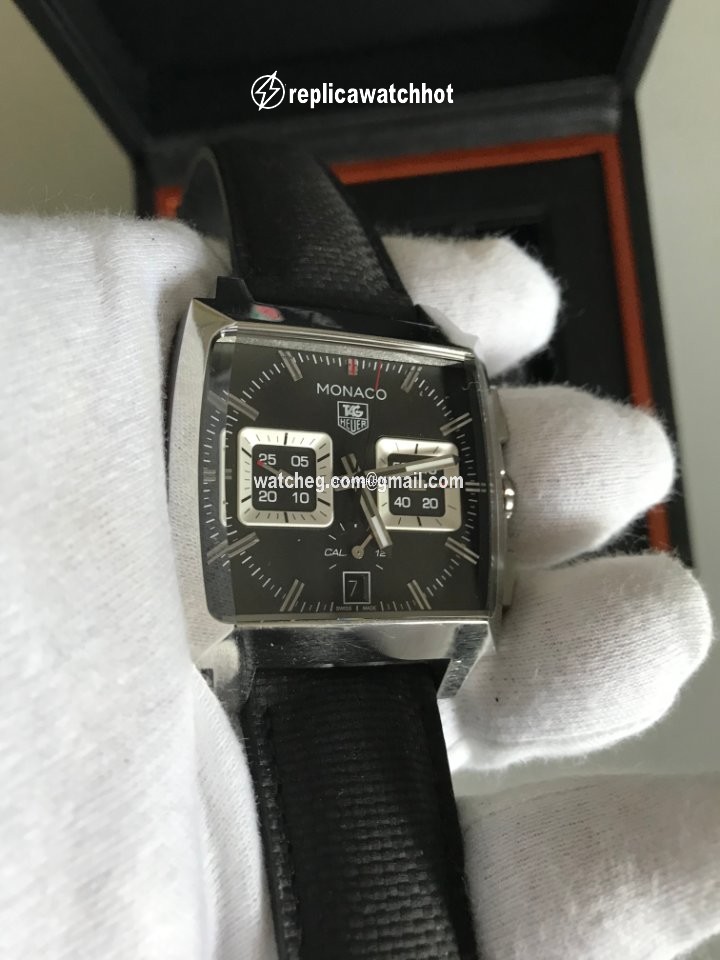 TAG Heuer Monaco Calibre 12 Mens watch Unisex Automatic Steel CAL2113.FC6536
