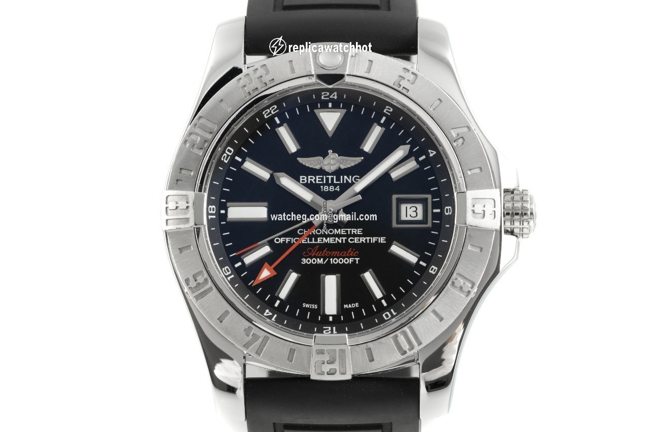 Breitling Avenger II GMT Mens watch Unisex Automatic Steel A32390