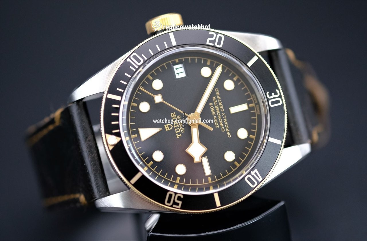 Tudor Black Bay S&G Mens watch Unisex Automatic Steel 79733N-0001
