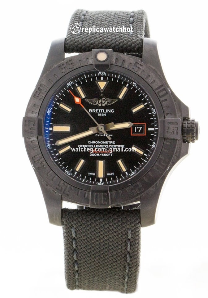 Breitling Avenger Blackbird 44 Mens watch Unisex Automatic Titanium V1731110 BD74