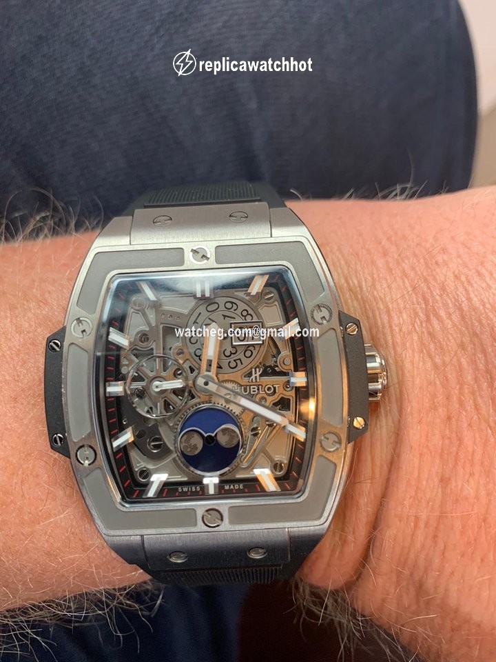 Hublot Spirit of Big Bang Mens watch Unisex Automatic Titanium 601.NM.0173.LR