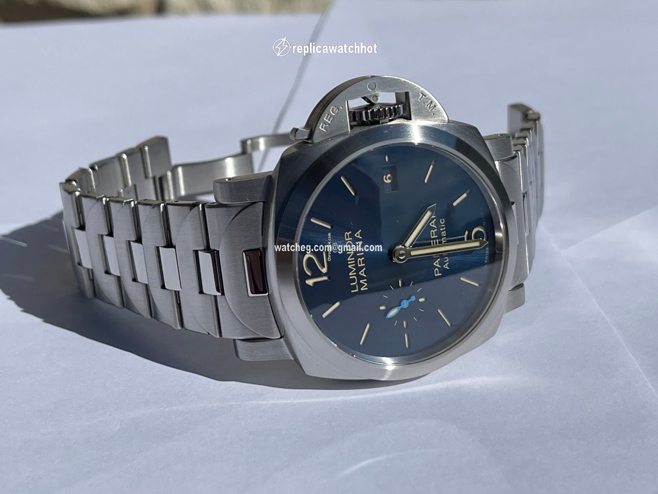 Panerai Luminor Marina Automatic Mens watch Unisex Automatic Steel PAM 01028