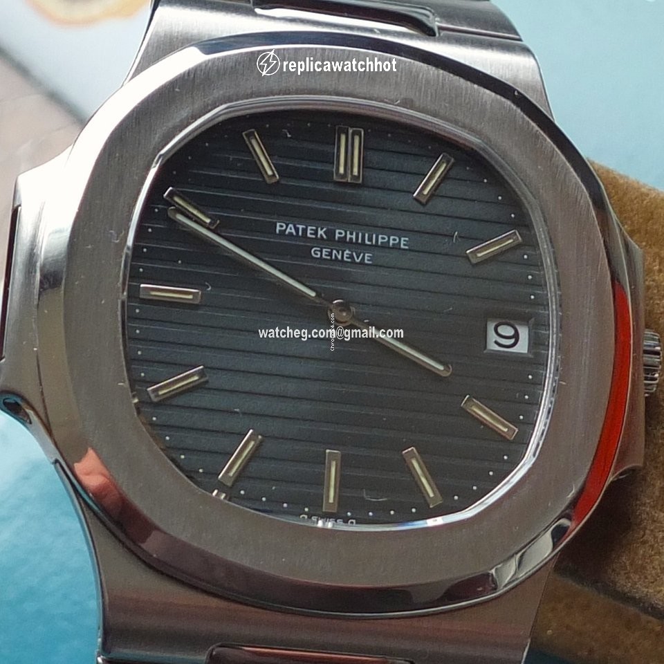 Patek Philippe Nautilus Mens watch Unisex Automatic Steel 3700 11 PP Nautilus Steel 