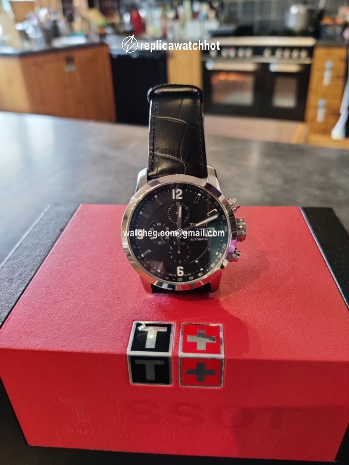 Tissot PRC 200 Mens watch Unisex Automatic Steel T055.427.16.057.00