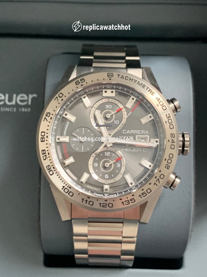 TAG Heuer Carrera Calibre HEUER 01 Mens watch Unisex Automatic Titanium CAR208Z.BF0719