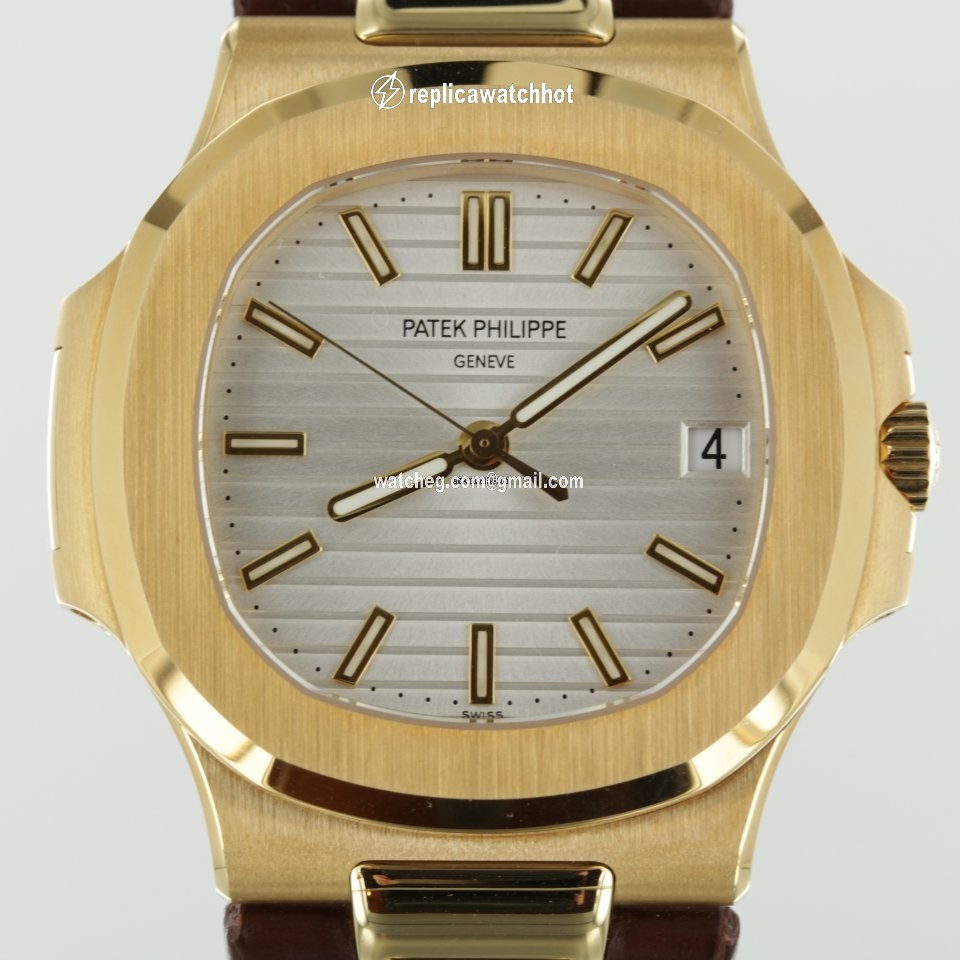 Patek Philippe Nautilus Mens watch Unisex Automatic Yellow gold 5711J-001
