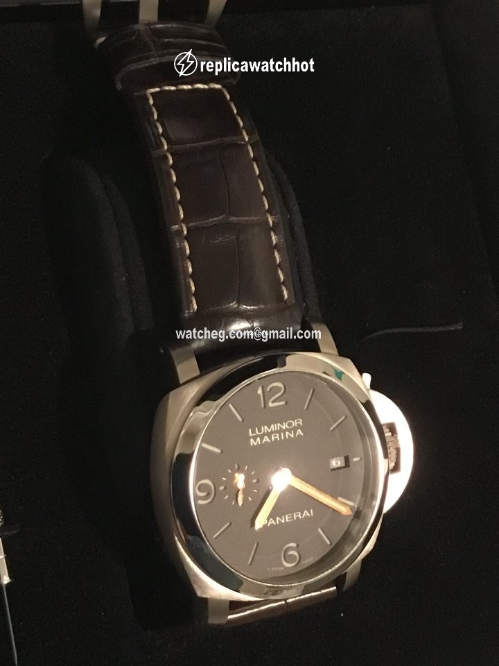 Panerai Luminor Marina Automatic Mens watch Unisex Automatic Titanium BB 1408602
