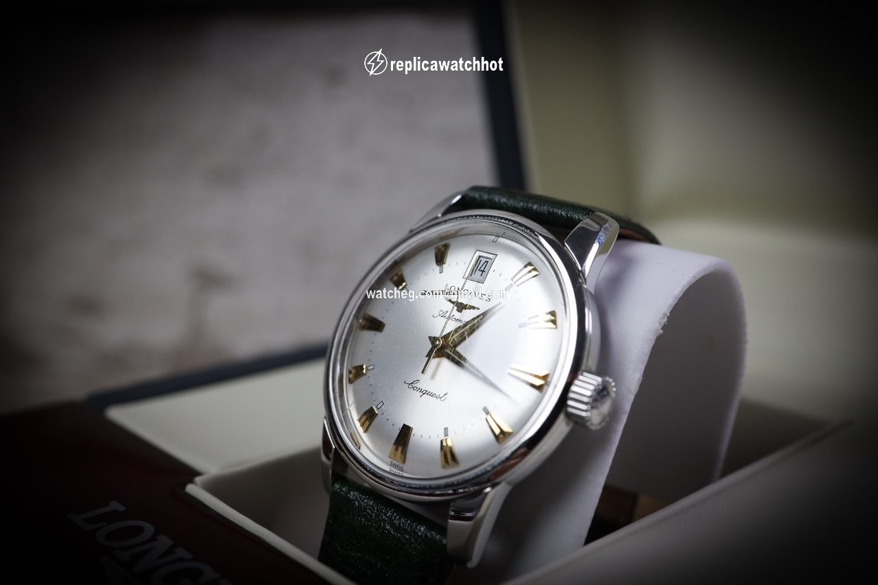 Longines Conquest Heritage Mens watch Unisex Automatic Steel L1.611.4.52.2