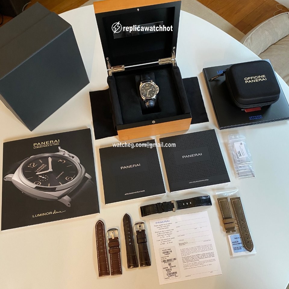 Panerai Luminor Due Mens watch Unisex Manual winding Steel PAM 00676