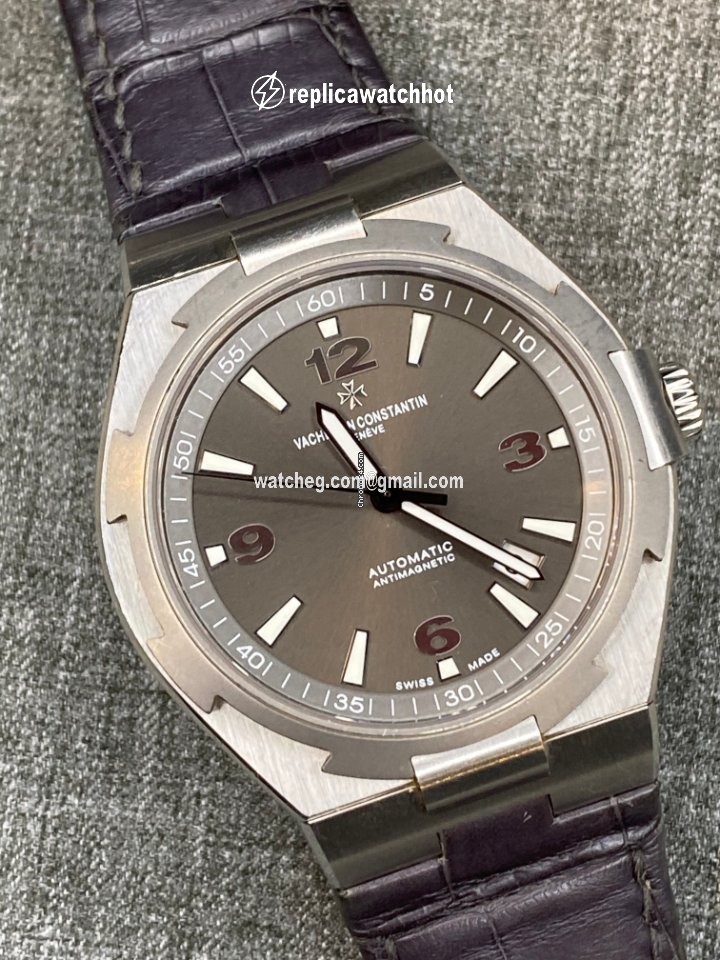 Vacheron Constantin Overseas Mens watch Unisex Automatic Steel 47040