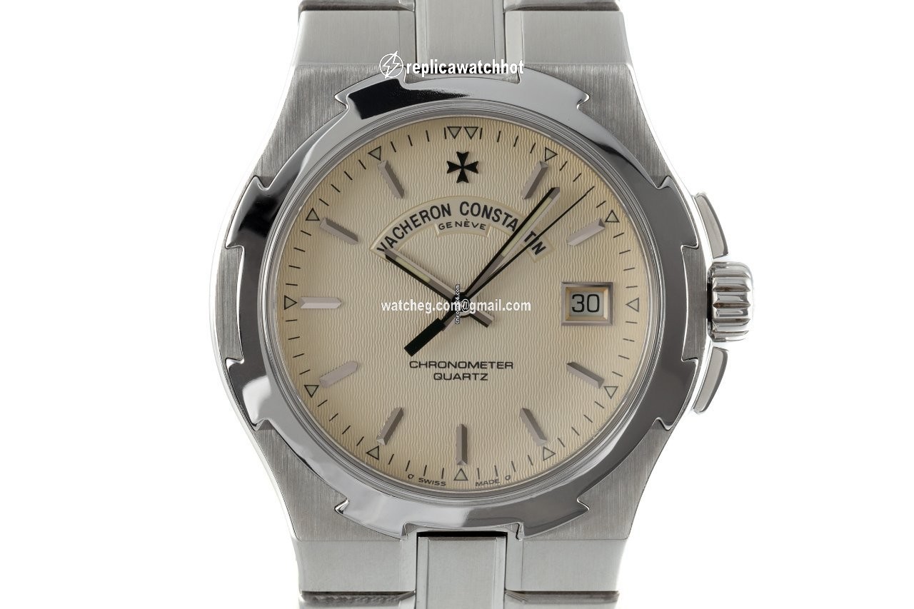 Vacheron Constantin Overseas Mens watch Unisex Quartz Steel 42040-72040 1