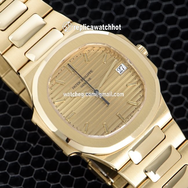 Patek Philippe Nautilus Mens watch Unisex Quartz Yellow gold 3900 001