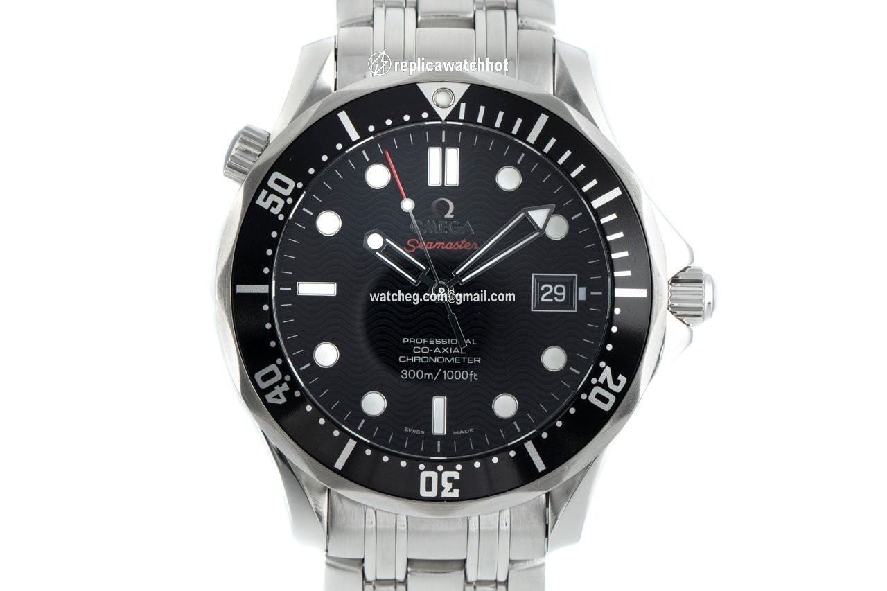 Omega Seamaster Diver 300 M Mens watch Unisex Automatic Steel 212.30.41.20.01.002