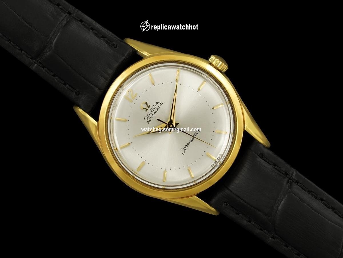 Omega Seamaster Mens watch Unisex Automatic Gold Steel 8097