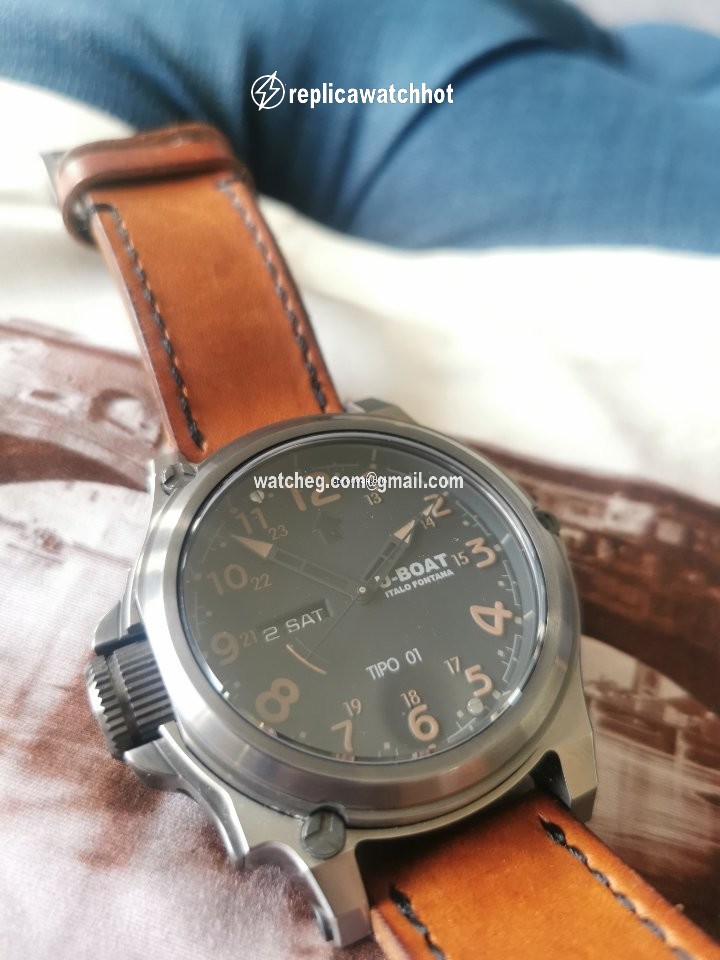 U-Boat Tipo 01 Mens watch Unisex Automatic Titanium 7472