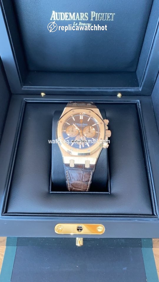 Audemars Piguet Royal Oak Chronograph Mens watch Unisex Automatic Rose gold 263310R.00D821CR.01