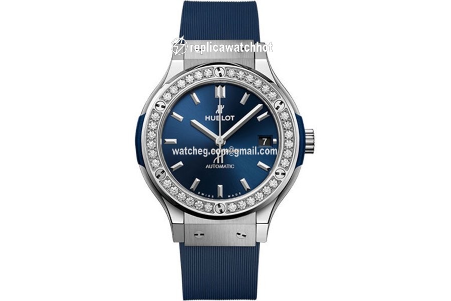 Hublot Classic Fusion Blue Womens watch Titanium 565.NX.7170.RX.1204